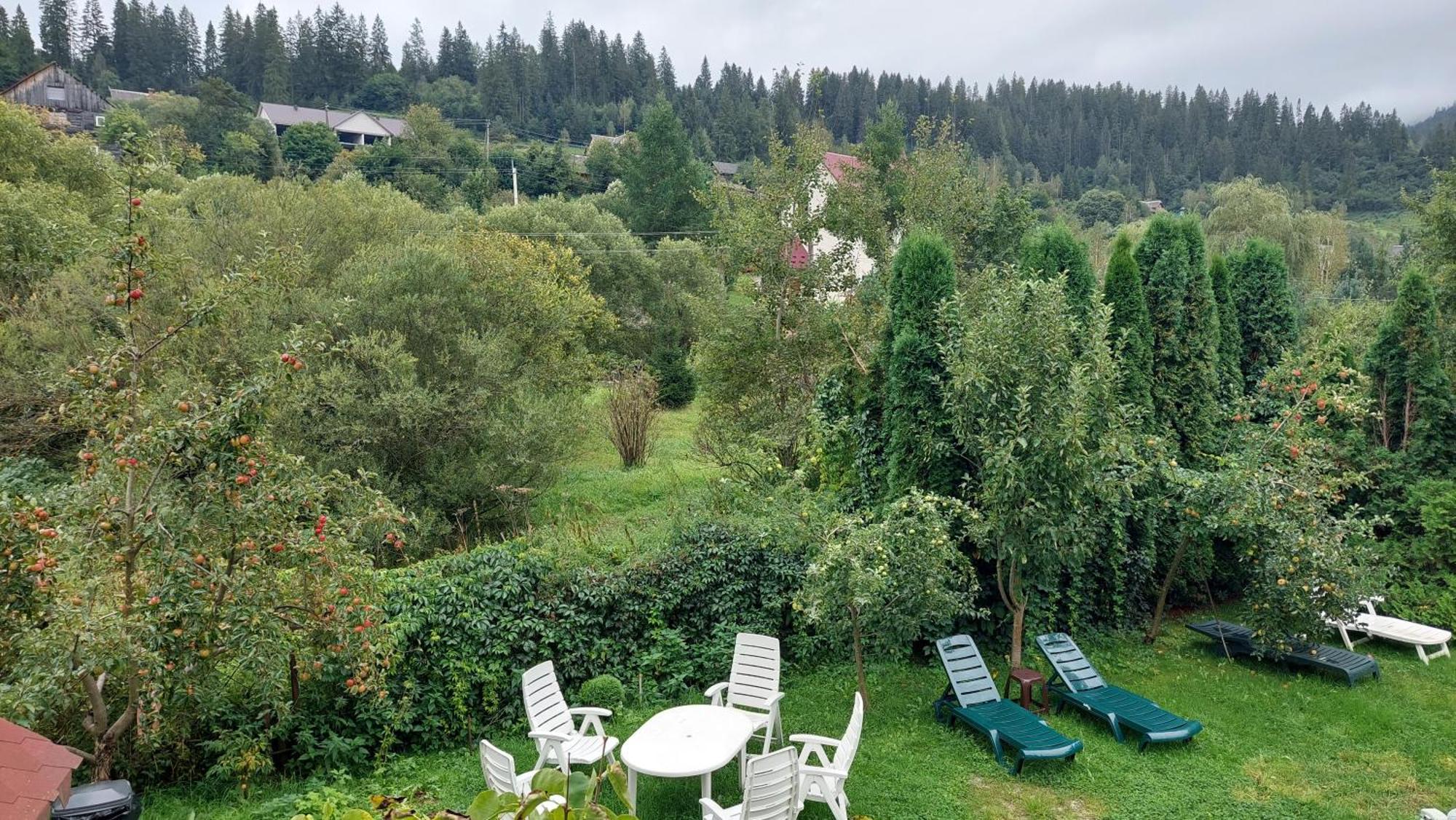 Koteg Lemberg Hotel Slavske Exterior photo